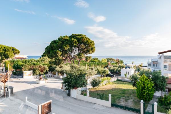 Cocooning Suites by Blue Carpet offers styling design for total comfort and relax in Pefkohori, Halkidiki