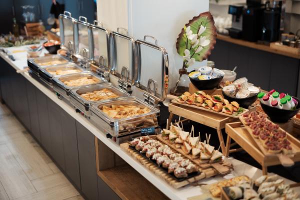 Chef, along with all the staff of our restaurant, is here to offer you excellent service and unforgettable memories of tastes and senses.
 