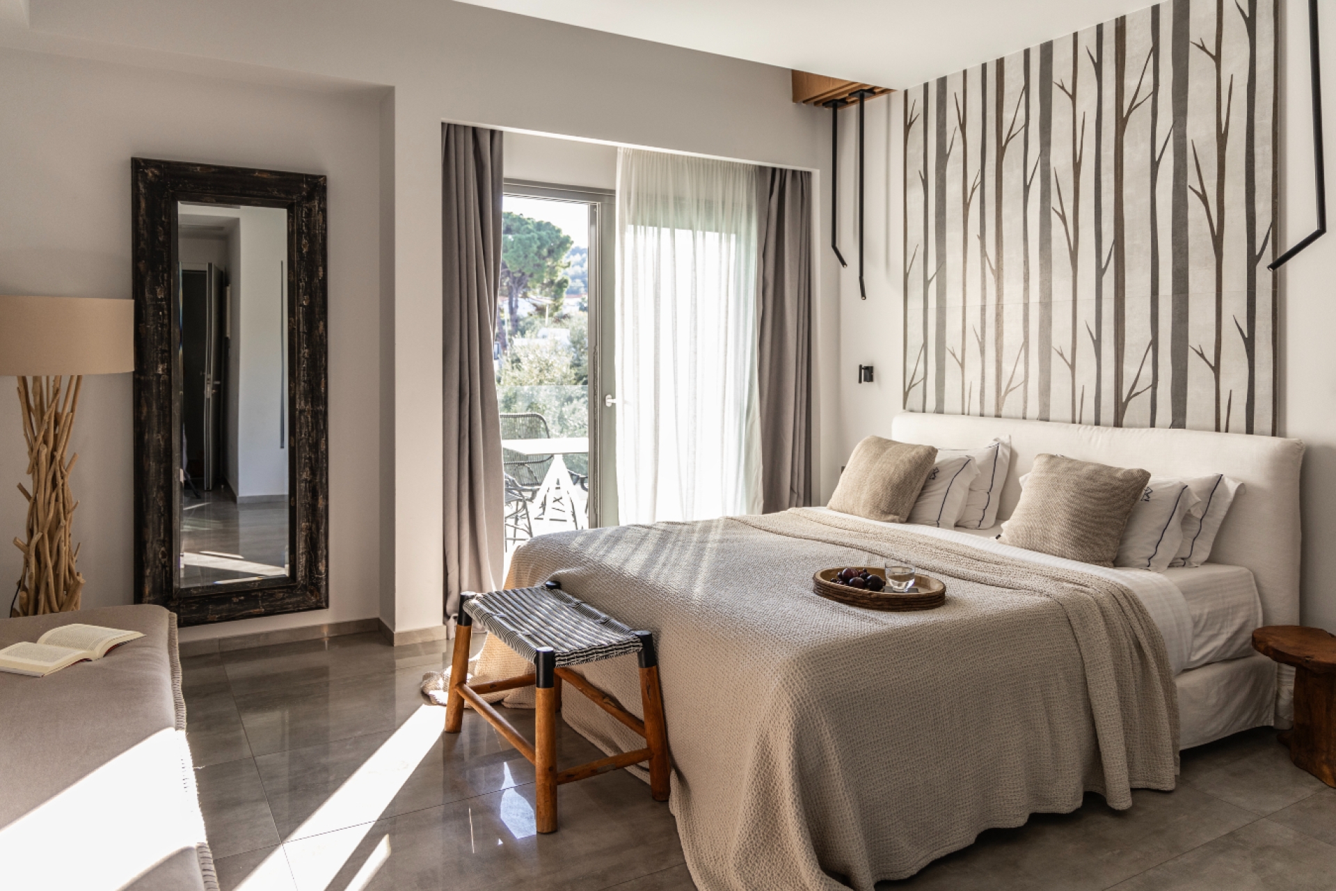 Triple suite with terrace, mountain view